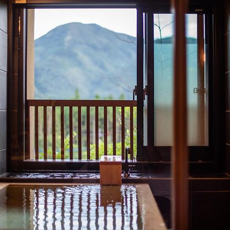 Готель Oyado Ichizen Юфу Екстер'єр фото